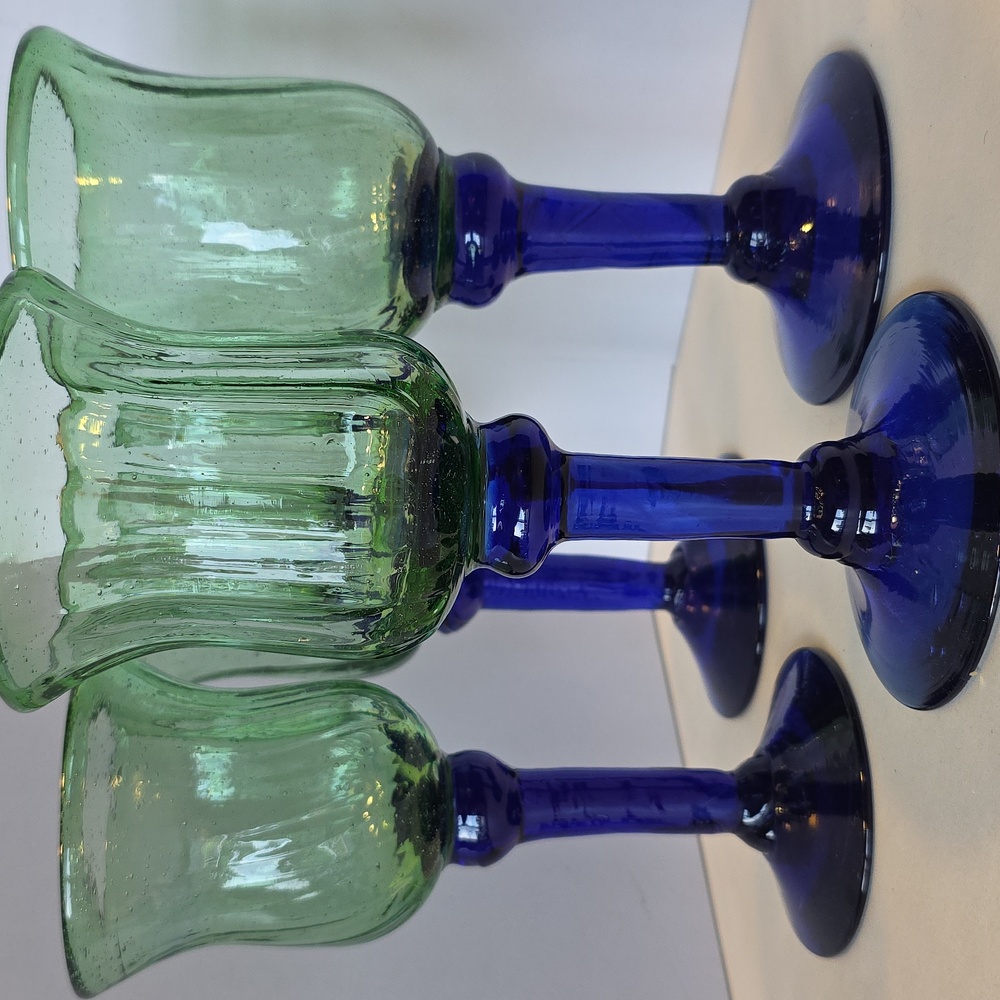 Set Of 4 Hand Blown Thick Blue And Green Wine Water Goblets 7.5 Inches Tall